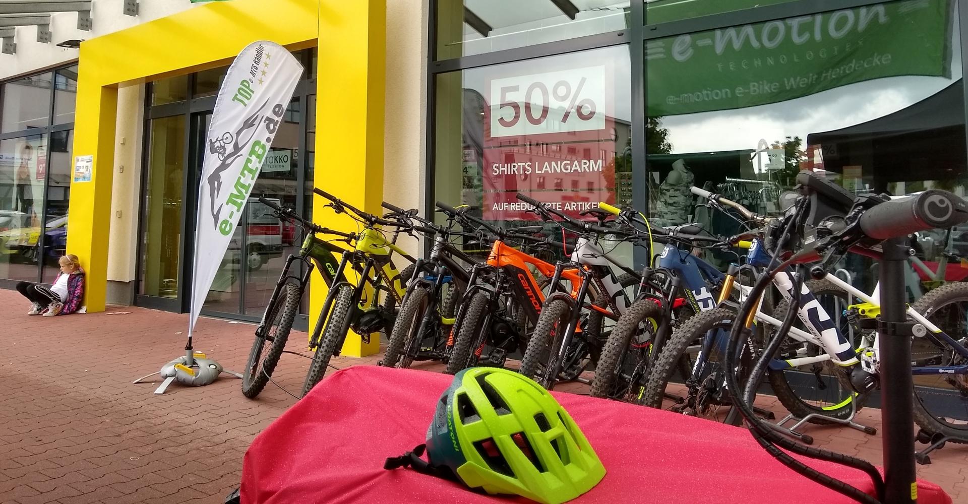 Ansicht der Ladenfront der e-motion e-Bike-Welt Herdecke