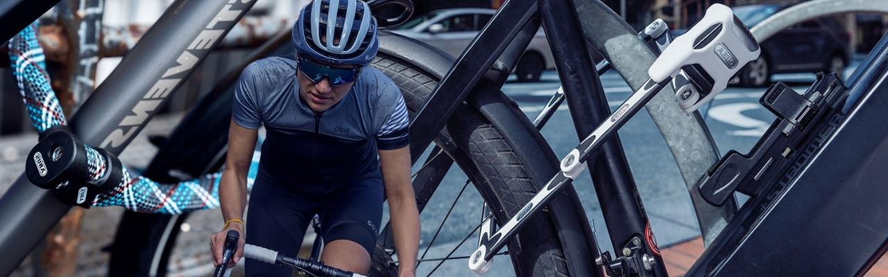 Hochwertiges ABUS Fahrradschloss bietet erstklassige Sicherheit für Ihr Fahrrad. Ideal für aktive Radfahrer, die We