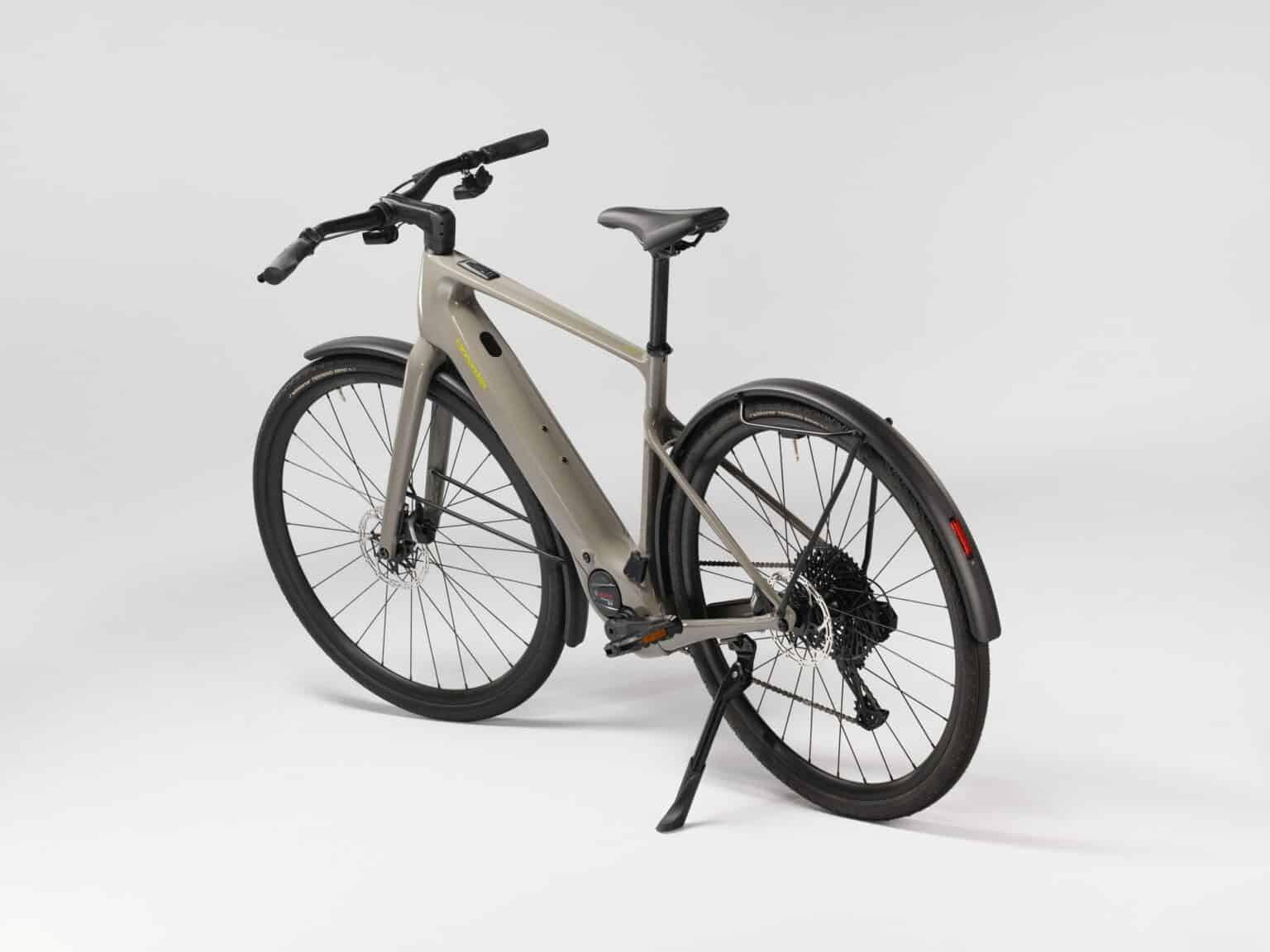 Das Bild zeigt ein Cannondale Tesoro Neo Carbon