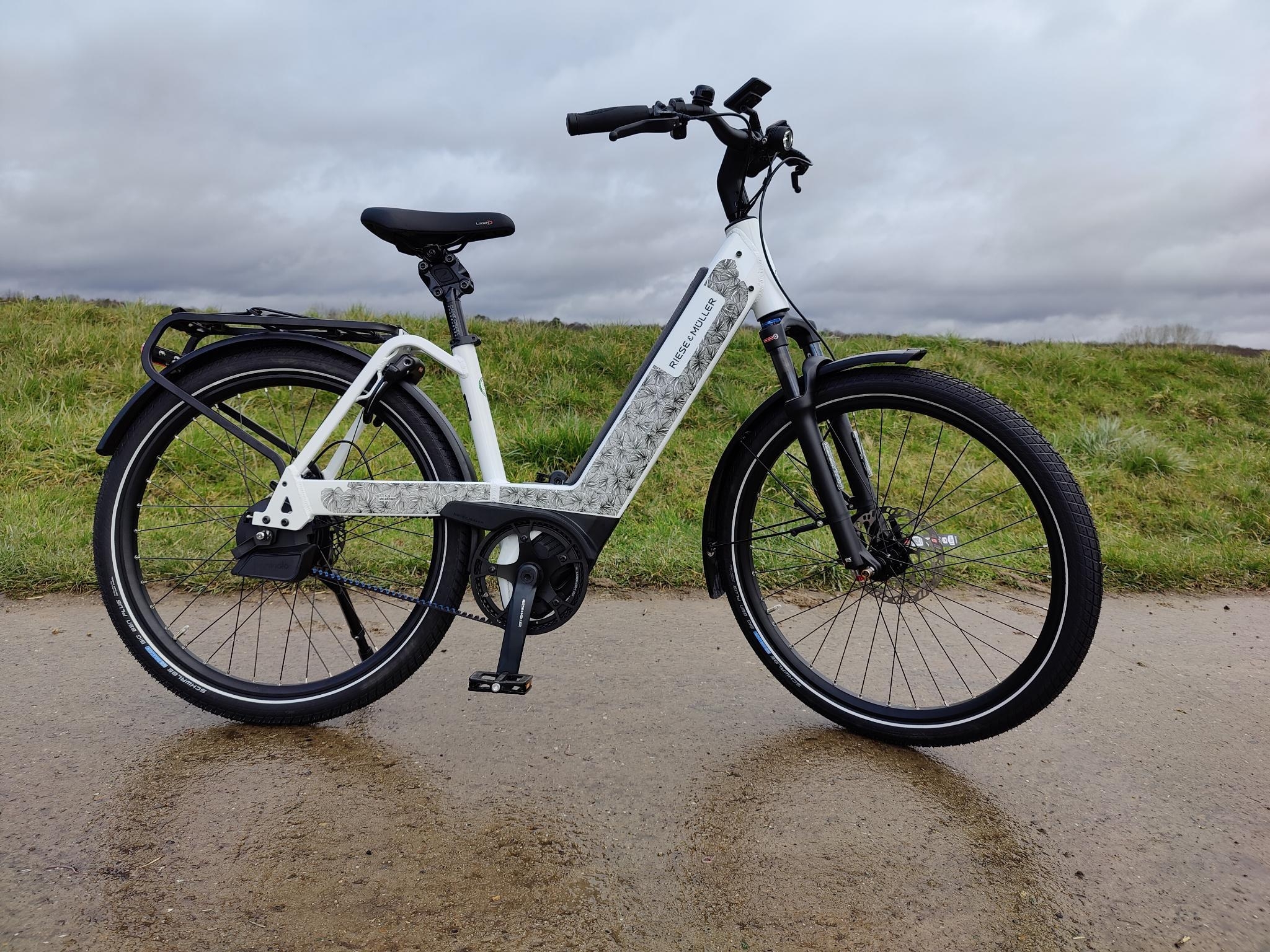 Das Riese & Müller e-Bike wurde mit einer Unleazhed Folien optisch verschönert und geschützt.