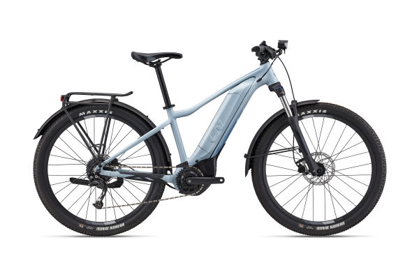 Entdecken Sie das Liv Tempt E+ EX E-Bike in Dusty Blue. Perfekt für Abenteuer mit robuster Ausstattung und elegante