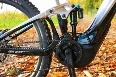 Entdecke die Kraft des Giant Trance X E+ mit dem leistungsstarken SyncDrive Pro-Motor für ultimative Offroad-Abente