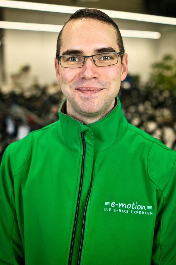 András