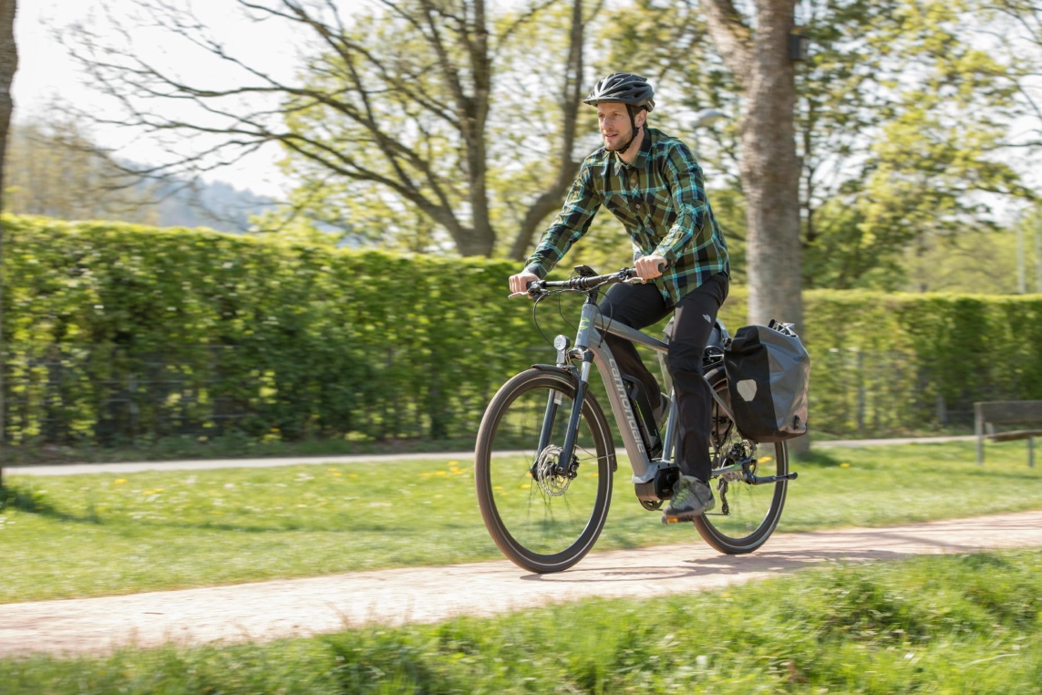 Trekking e-Bikes eignen sich nicht nur für lange Radtouren, sie sind auch in der Stadt der ideale Begleiter.