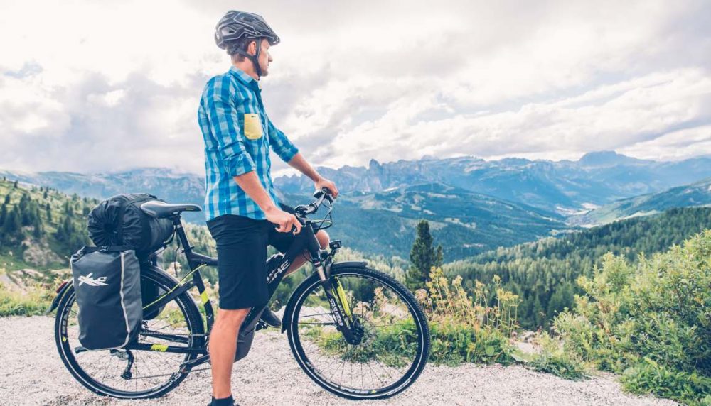 Trekking e-Bikes mit der passenden Ausstattung