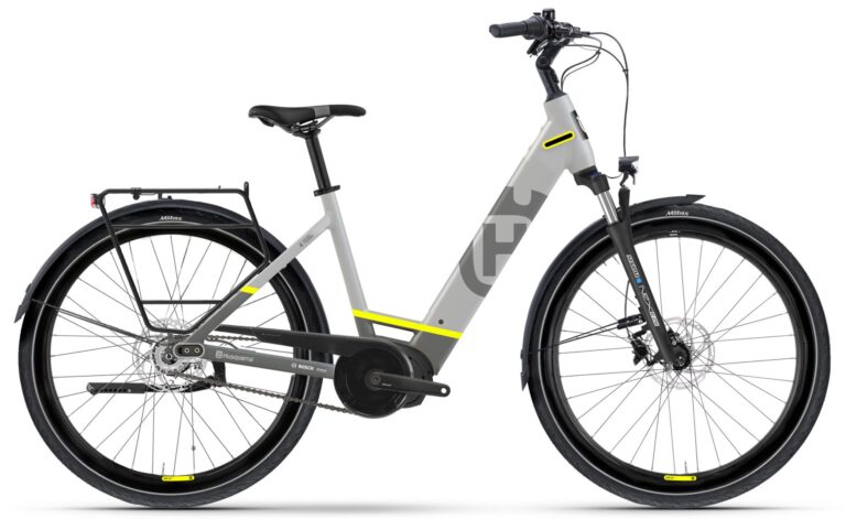 Husqvarna Grand Towner 4 CB 2023