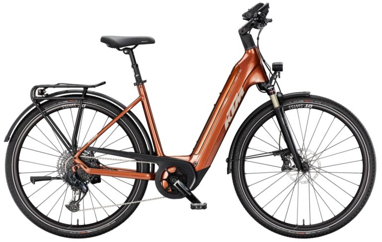 KTM Macina Tour CX 810 2025